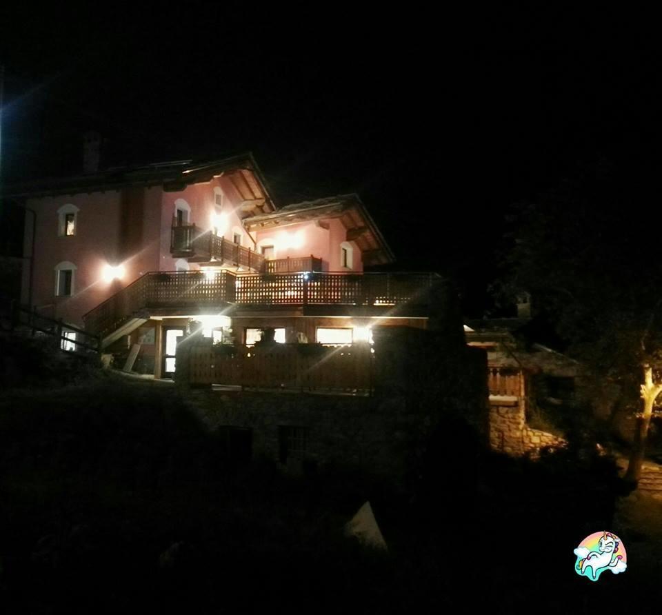 Les Lillas Verrayes Bagian luar foto